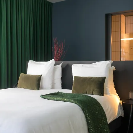 U Eat & Sleep 4* Antwerpia