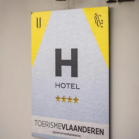 Hotel U Eat & Sleep 4*
