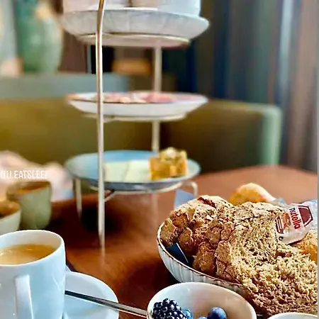 U Eat & Sleep Hotel Antwerpia